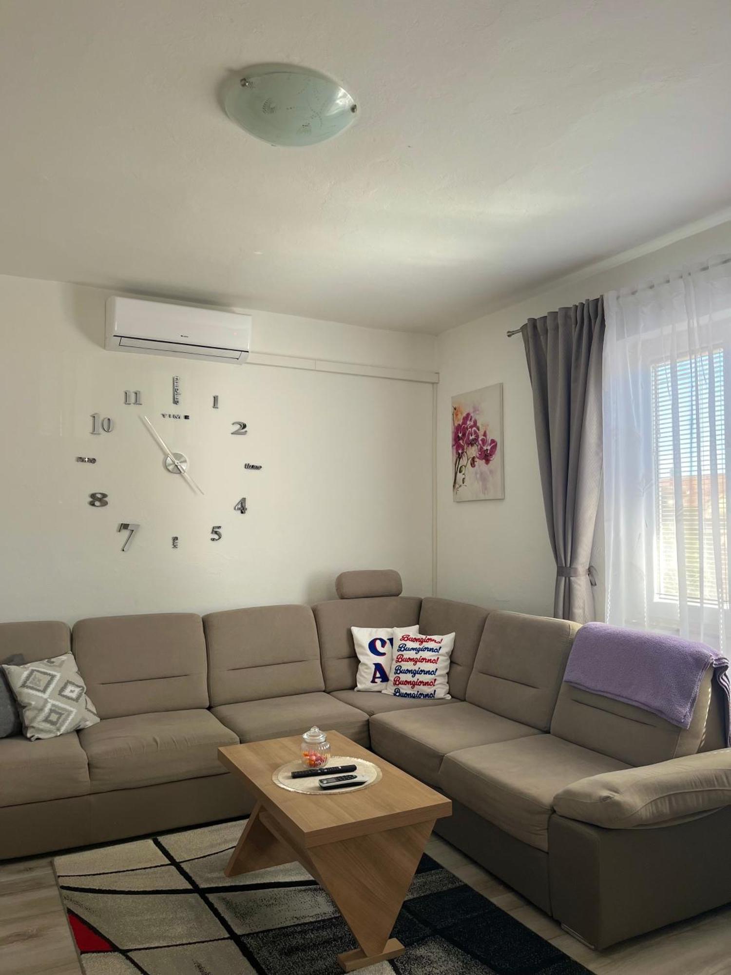 Apartman Marta 扎达尔 外观 照片